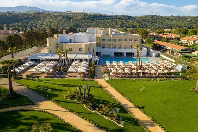 Mangia'S Himera Resort Campofelice Di Roccella Exterior photo